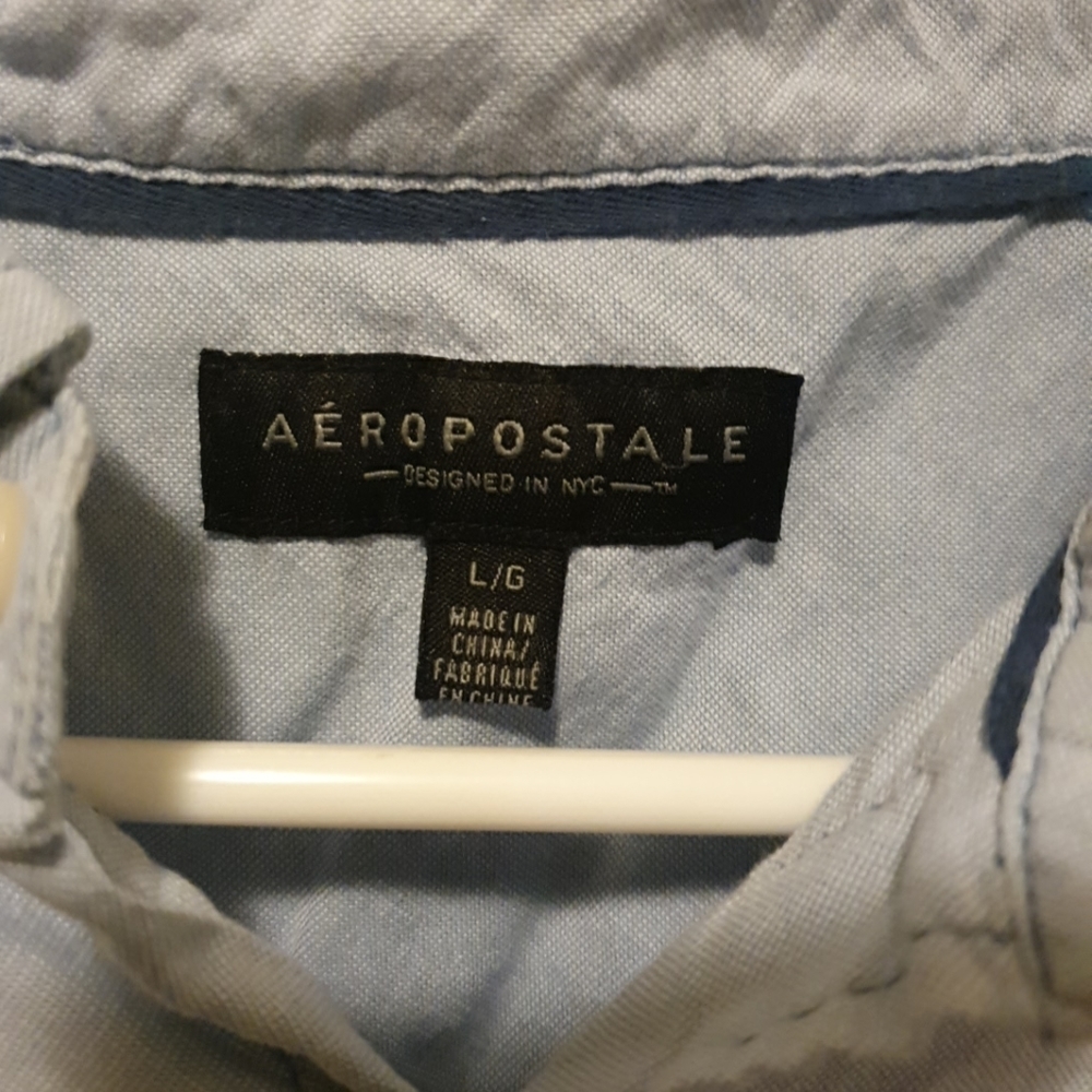 Aeropostale blue ombre button down top - Picture 3 of 4